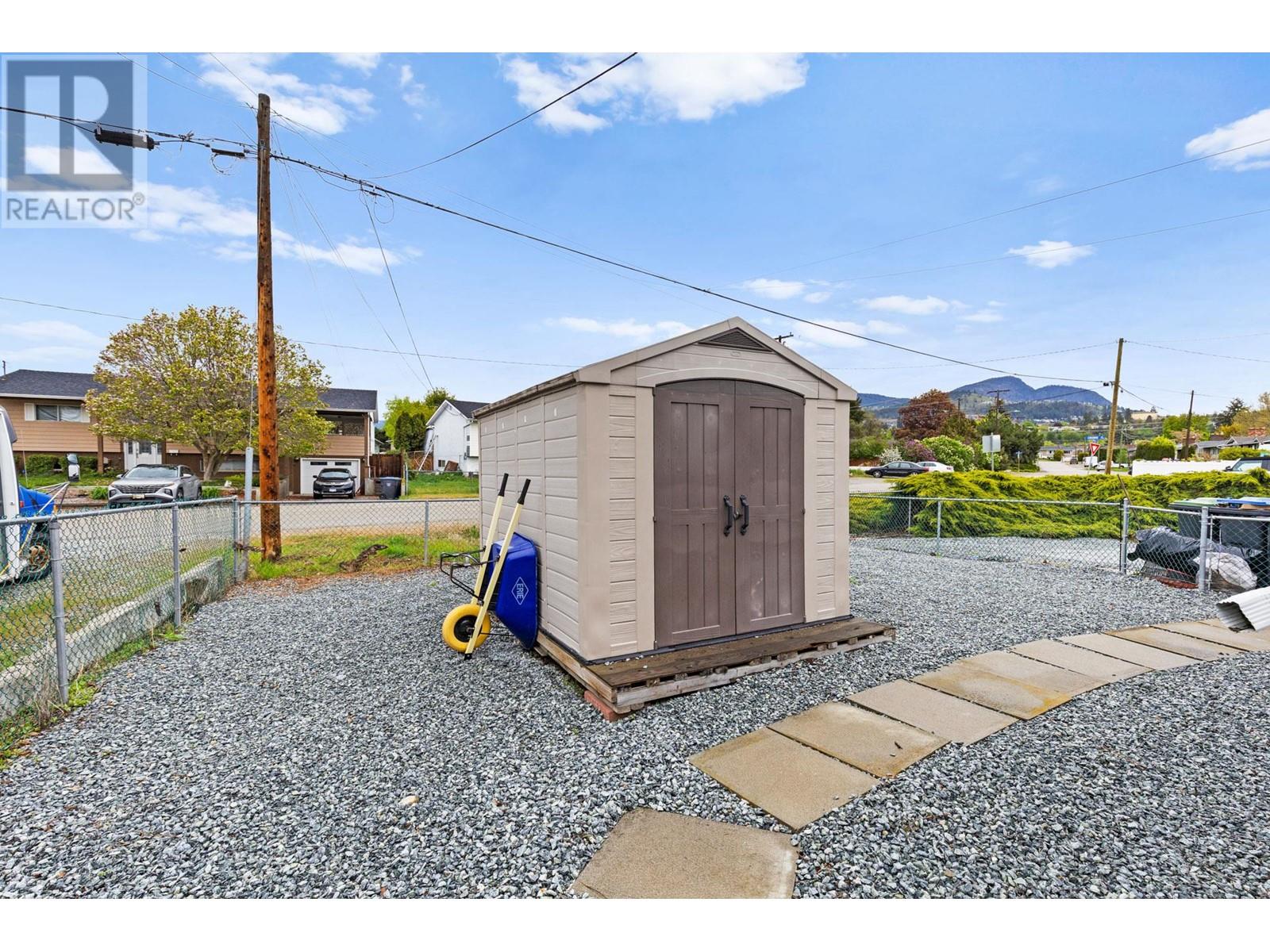 1100 Crown Street, Kelowna, British Columbia  V1X 5E9 - Photo 38 - 10345831