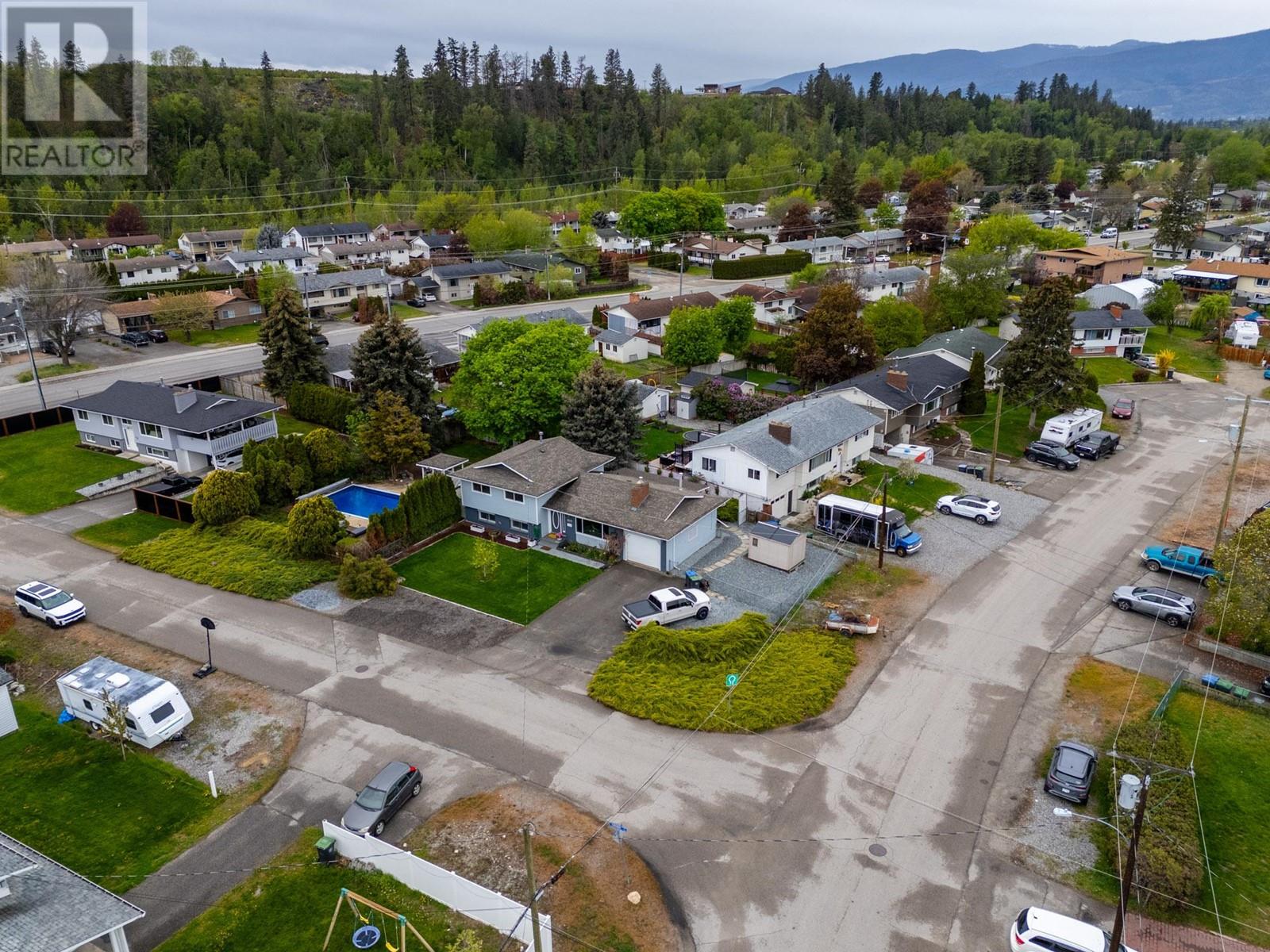 1100 Crown Street, Kelowna, British Columbia  V1X 5E9 - Photo 39 - 10345831