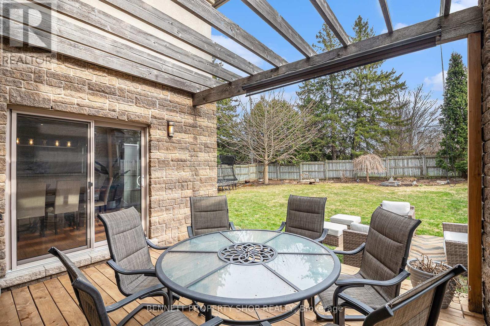 1934 Lenester Avenue, Ottawa, Ontario  K2A 1J9 - Photo 32 - X12114602