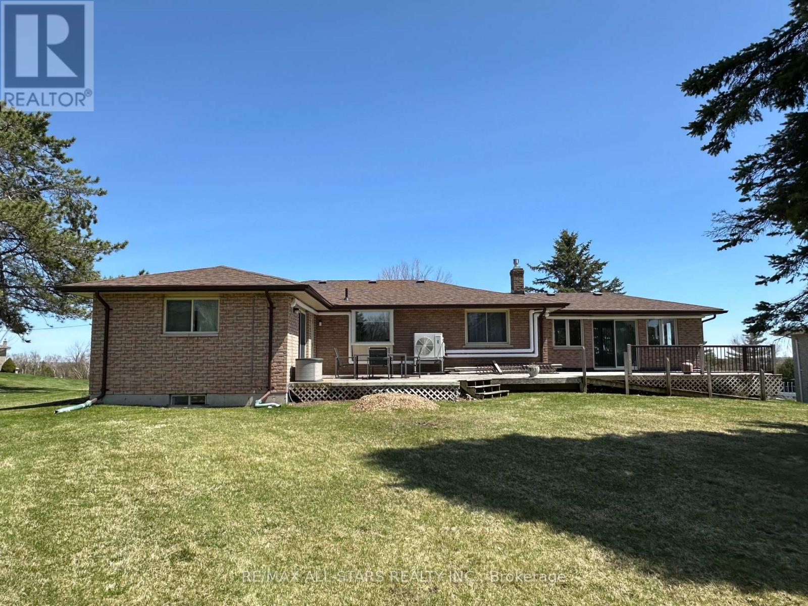 369 The Captain's Cor, Kawartha Lakes, Ontario  K0M 1A0 - Photo 33 - X12115039