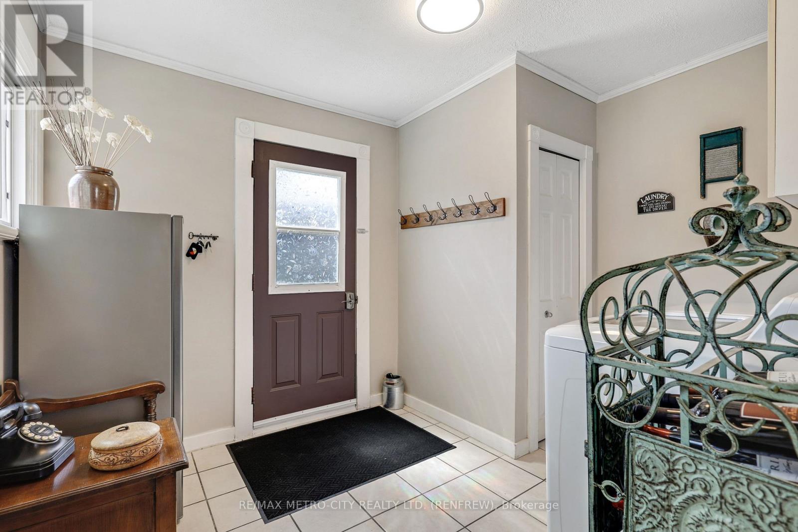 81 Tierney Street S, Arnprior, Ontario  K7S 2S4 - Photo 21 - X12114992