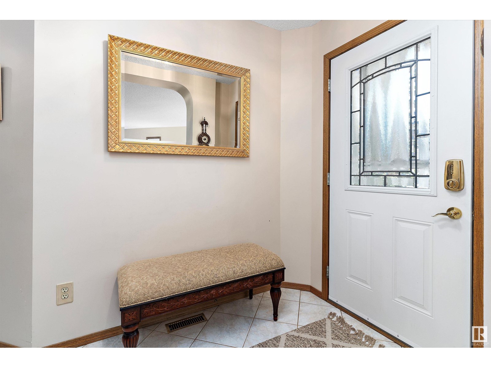 Property at 108 Ironwood PL NW image 3