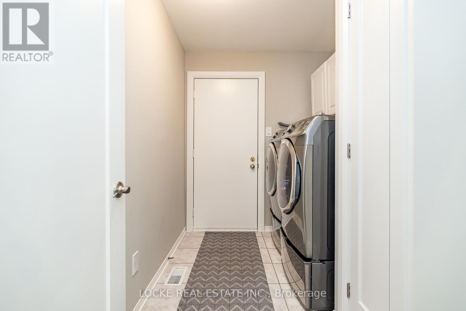 6149 Castle Pines Way, Ottawa, Ontario  K1W 1J1 - Photo 29 - X12114911