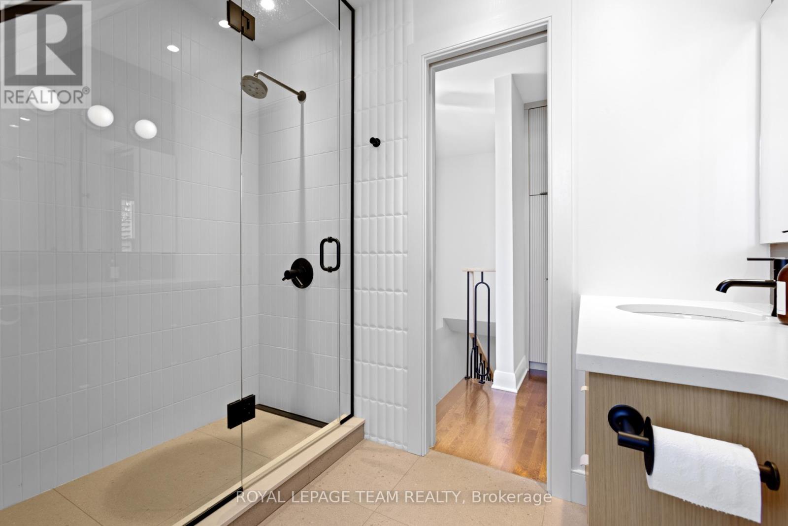 202 Faraday Street, Ottawa, Ontario  K1Y 3M6 - Photo 35 - X12114919