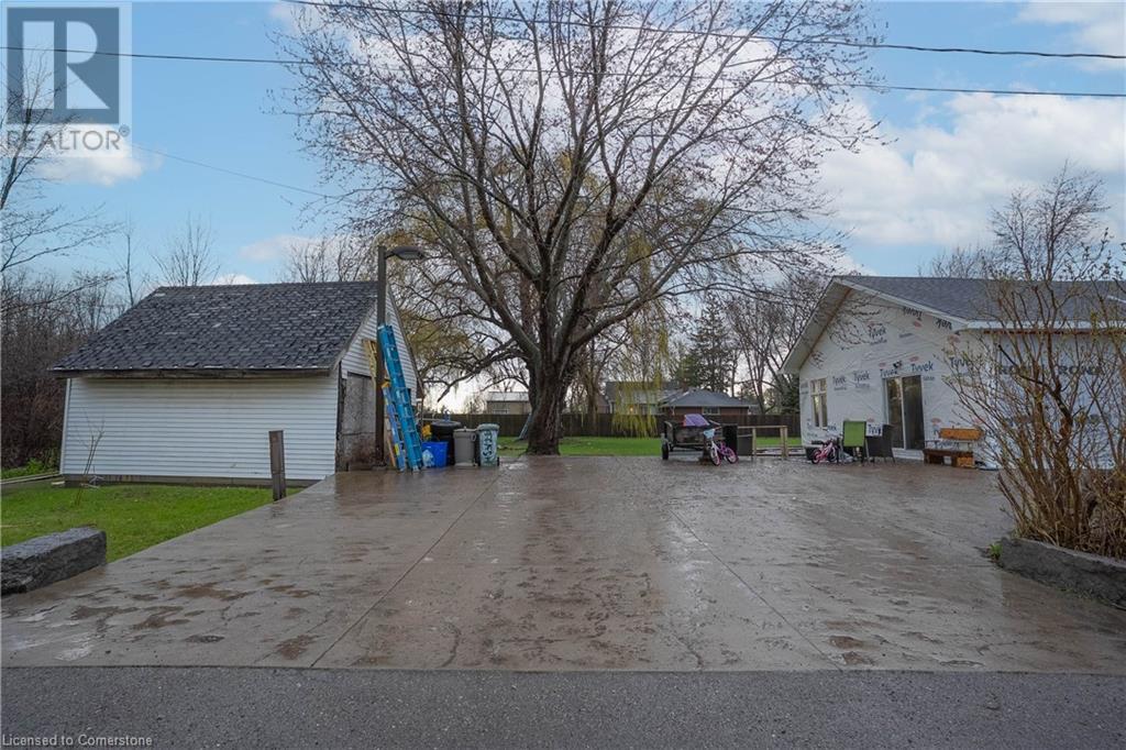1093 Sunset Drive, Fort Erie, Ontario  L2A 5M4 - Photo 16 - 40721781