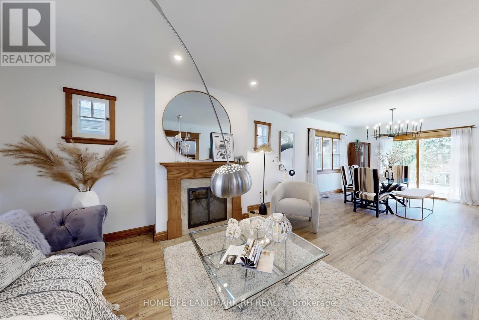 Property at 107 CHURCH STREET S image 5
