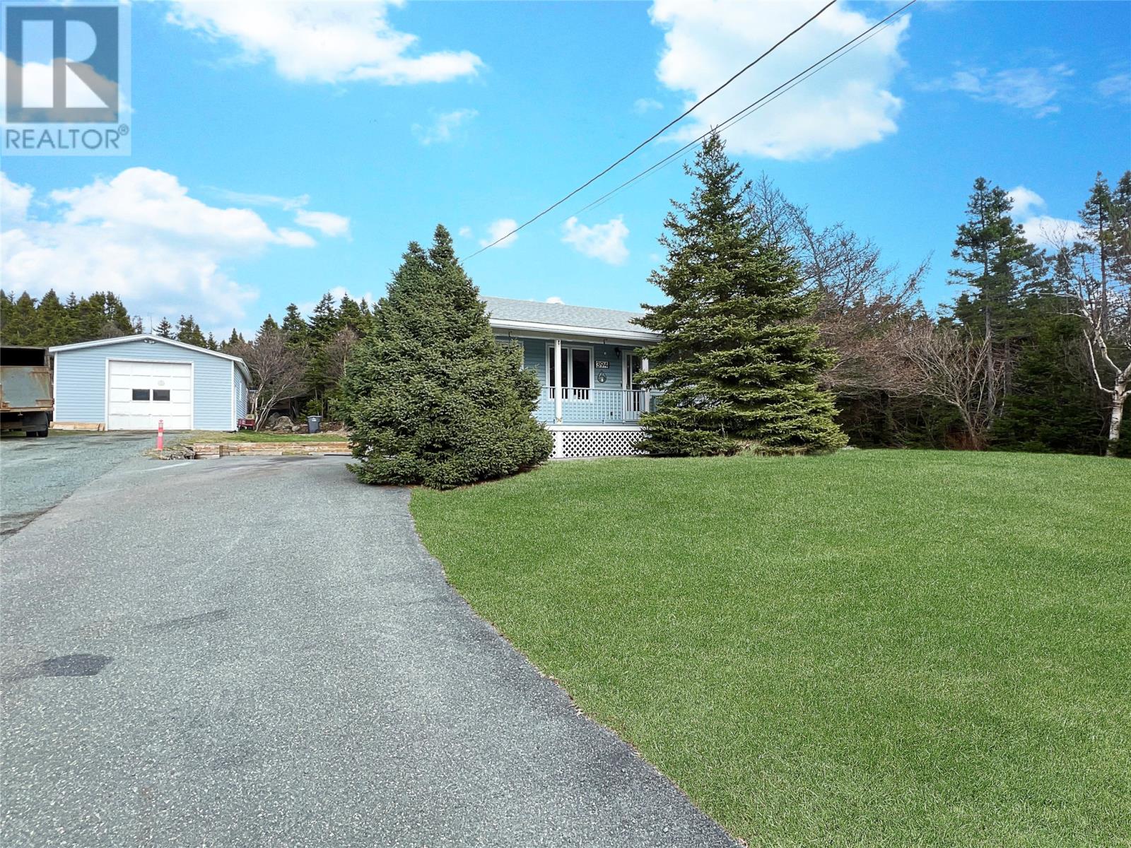 Property at 394 St. Thomas Line image 3