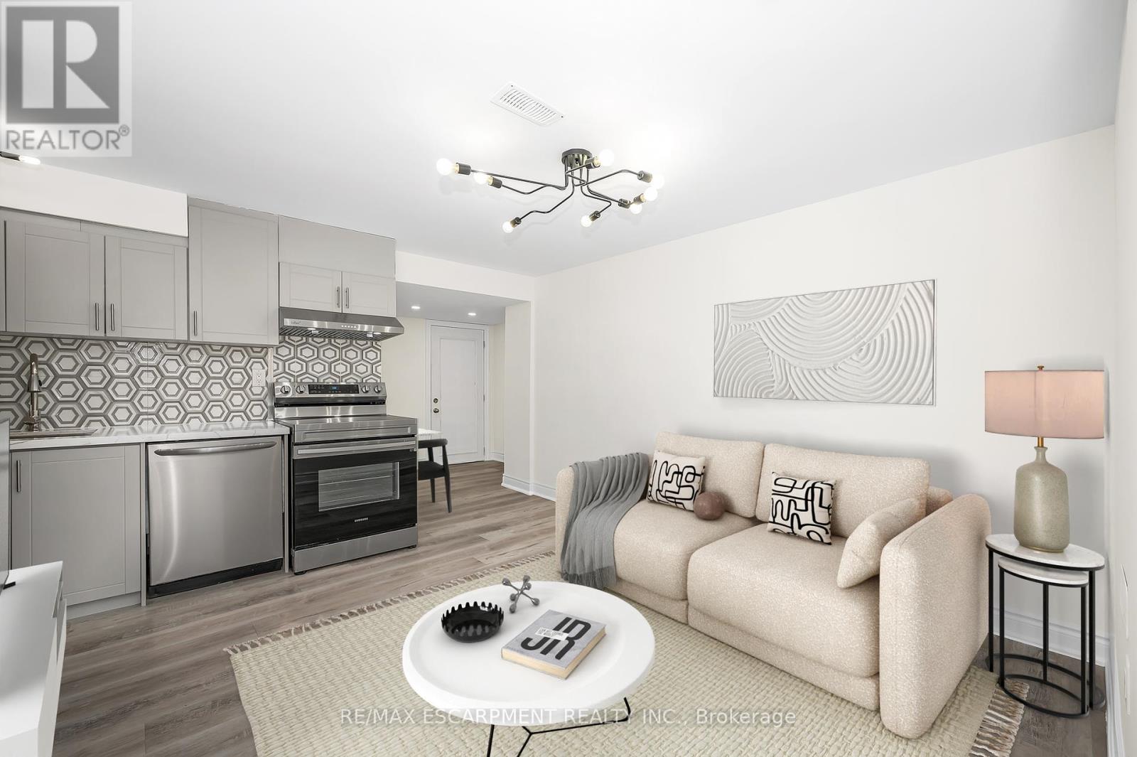 2728 Guilford Crescent, Oakville, Ontario  L6J 6Z8 - Photo 42 - W12114059