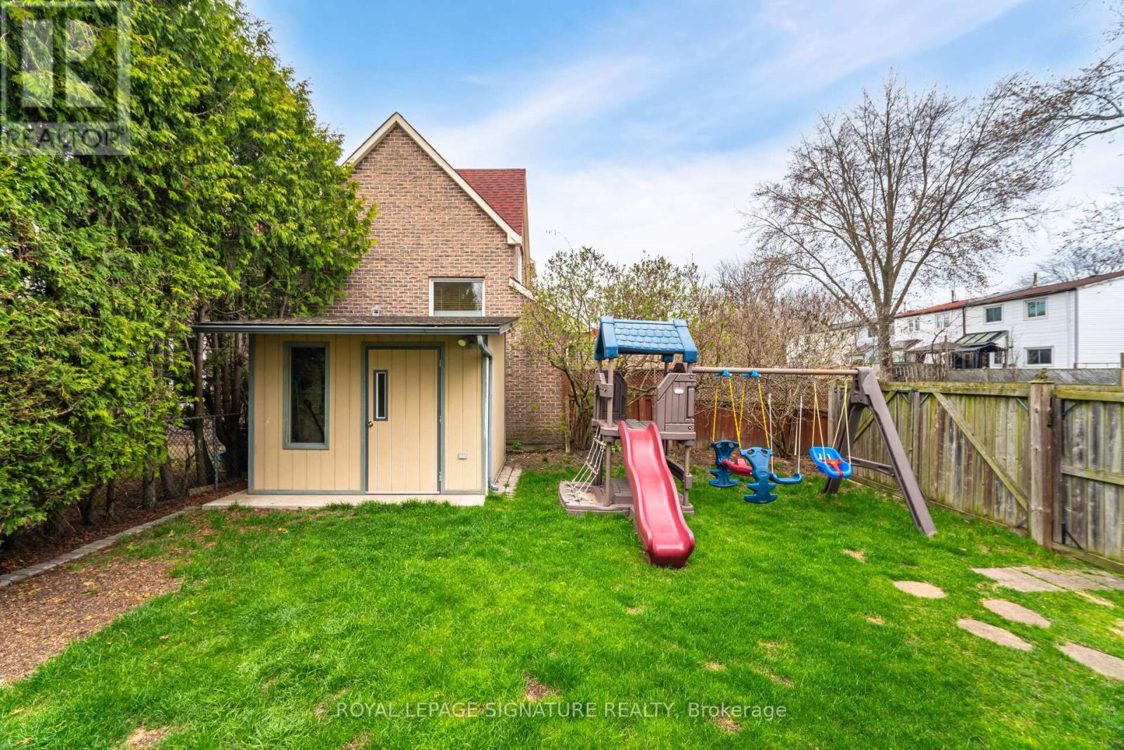Property at 1069 KOS BOULEVARD image 3