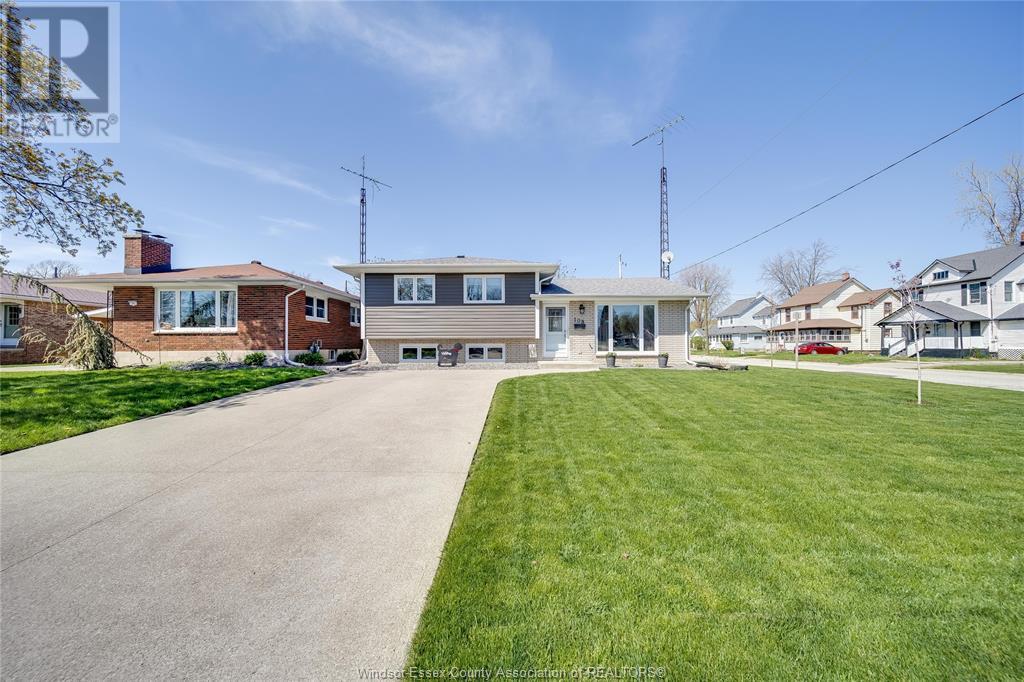 Property at 108 WELLINGTON STREET image 2