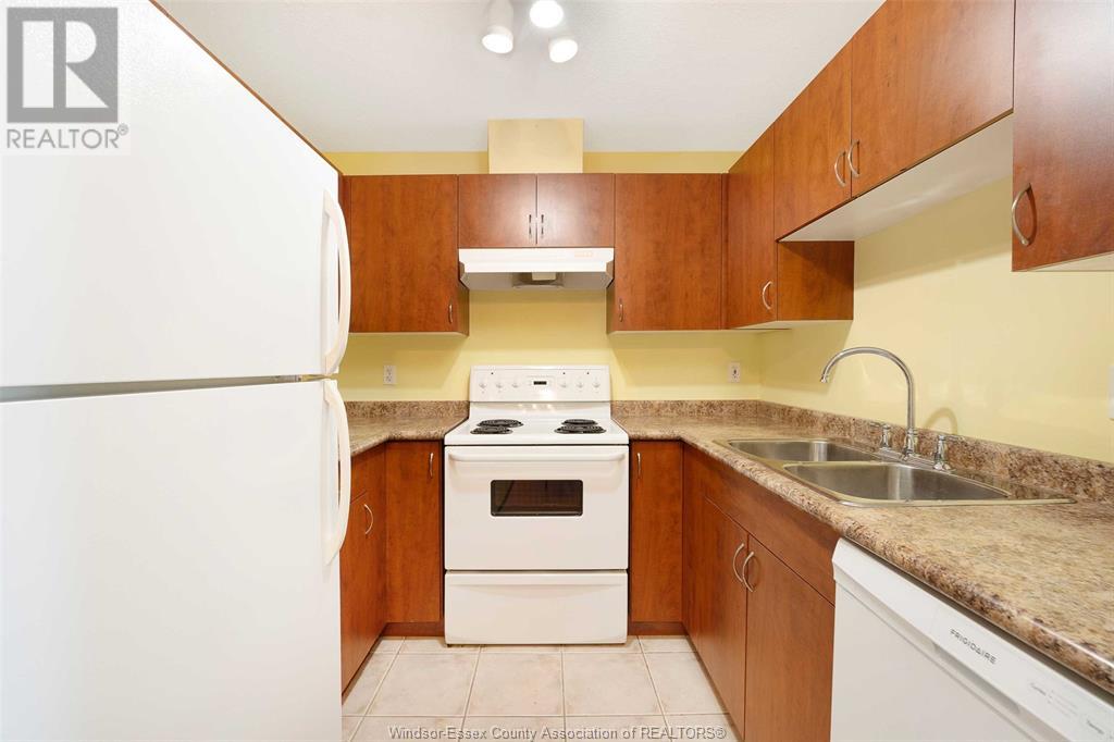 Property at 3160 WILDWOOD Unit# 408 image 4
