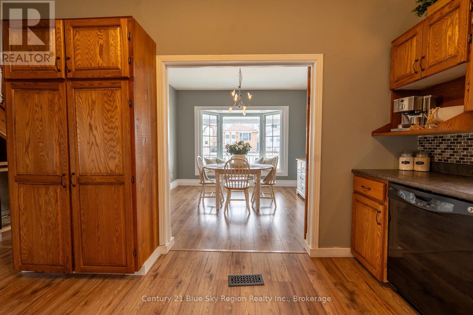 1152 Hammond Street, North Bay, Ontario  P1B 2H9 - Photo 14 - X12114942