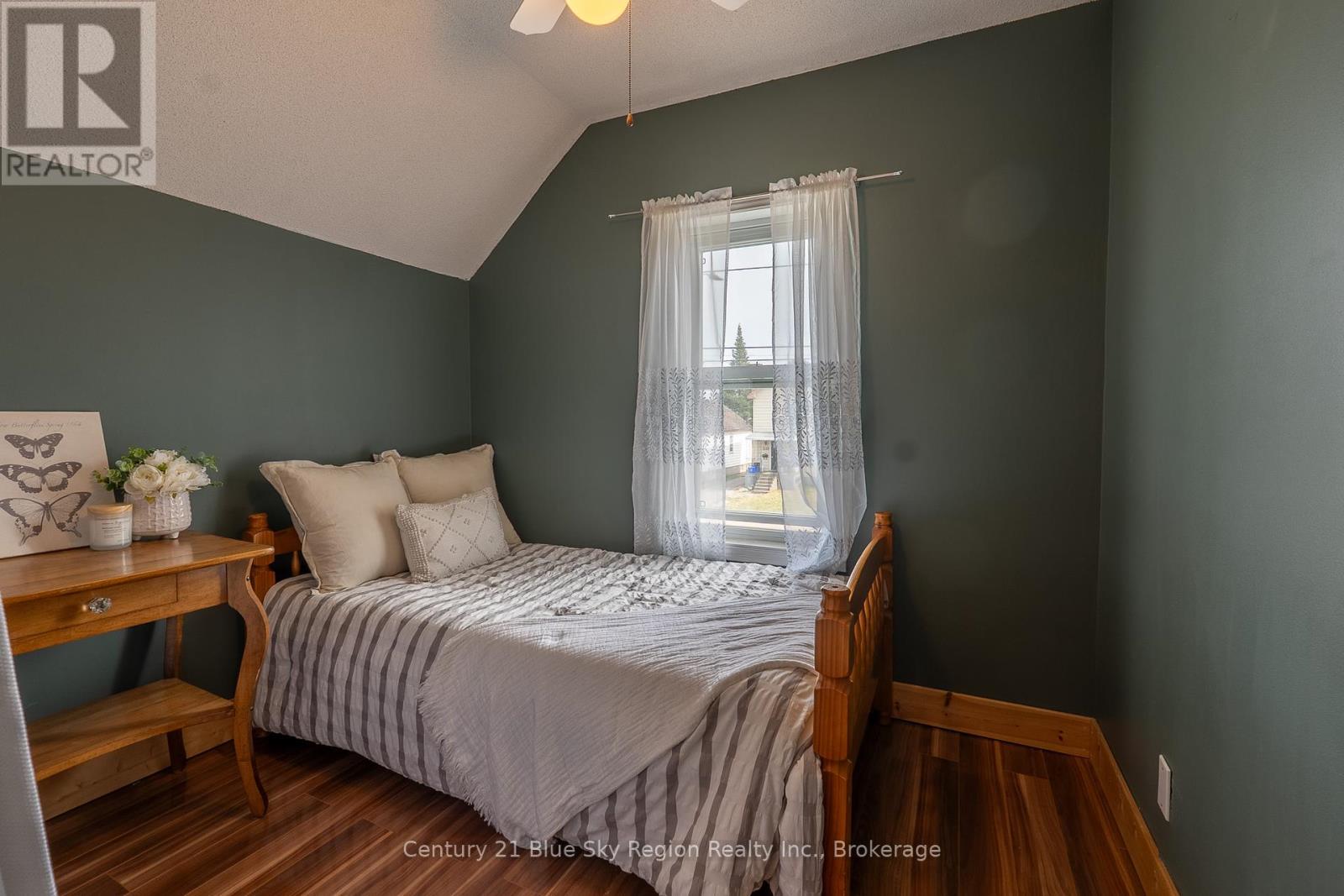 1152 Hammond Street, North Bay, Ontario  P1B 2H9 - Photo 34 - X12114942