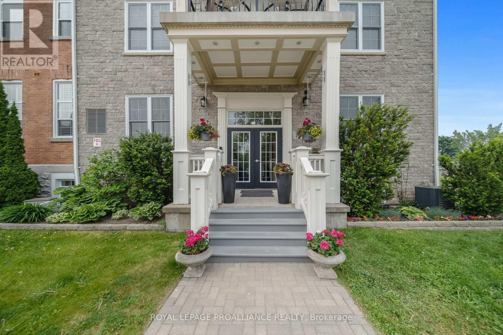 Property at 403 - 323 GEORGE STREET image 4