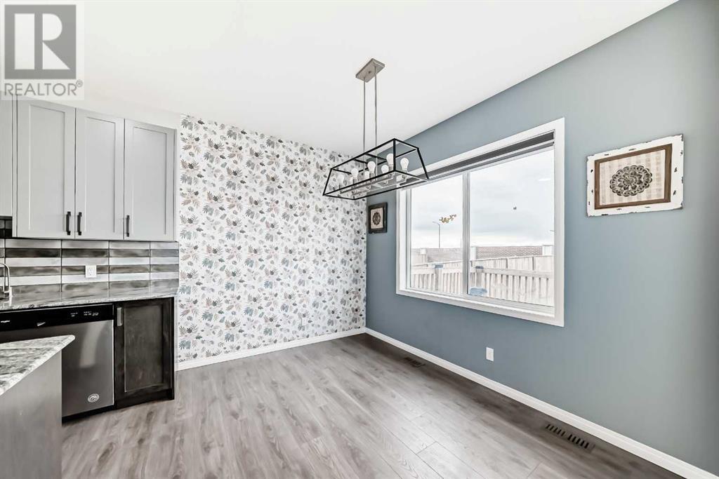 135 Redstone Heights Ne, Calgary, Alberta  T3N 1P4 - Photo 13 - A2209942