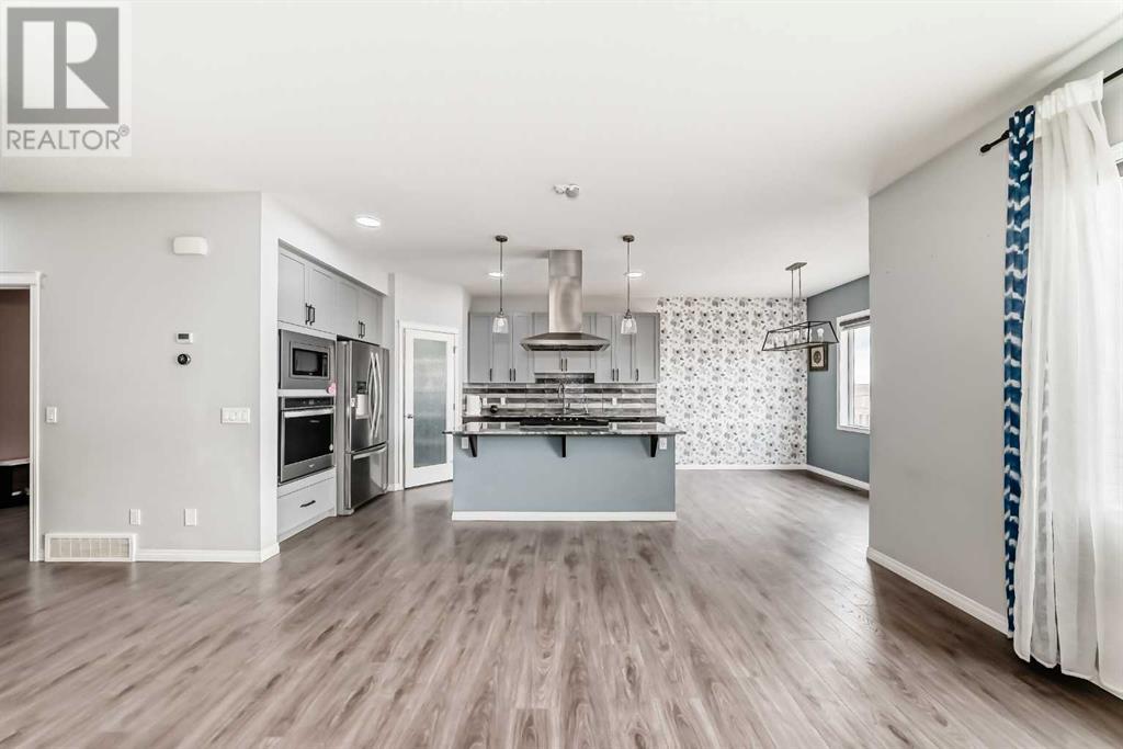135 Redstone Heights Ne, Calgary, Alberta  T3N 1P4 - Photo 7 - A2209942