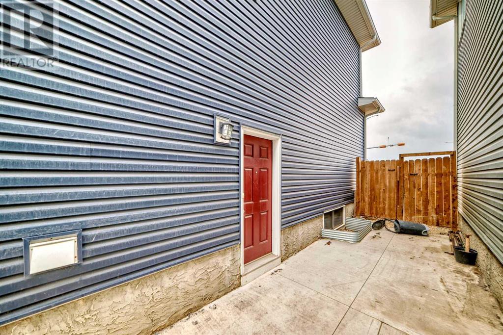 135 Redstone Heights Ne, Calgary, Alberta  T3N 1P4 - Photo 47 - A2209942