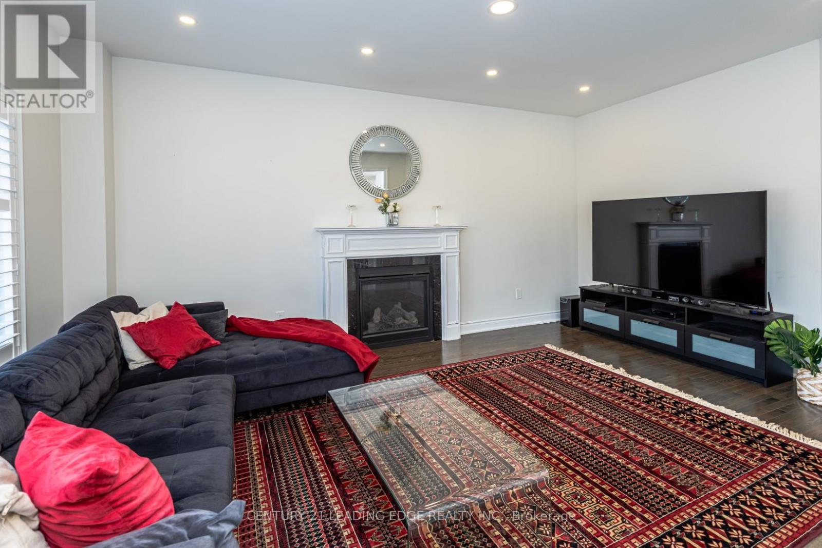 14 W Dykie Court, Bradford West Gwillimbury, Ontario  L3Z 0Y1 - Photo 16 - N12111285