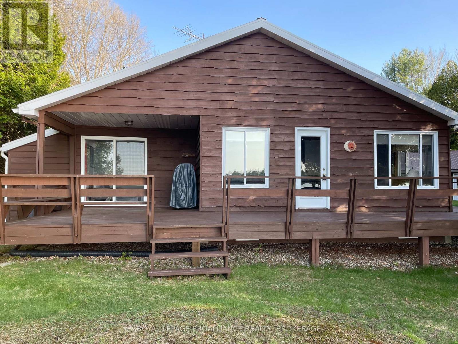 1316 Lb13 Road, Rideau Lakes, Ontario  K0E 1N0 - Photo 3 - X12115196