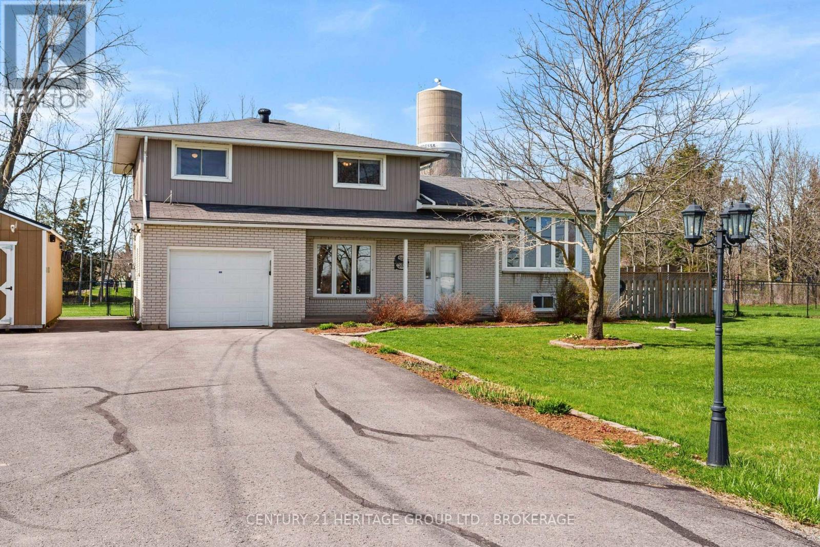 Property at 415 SHANE STREET image 1
