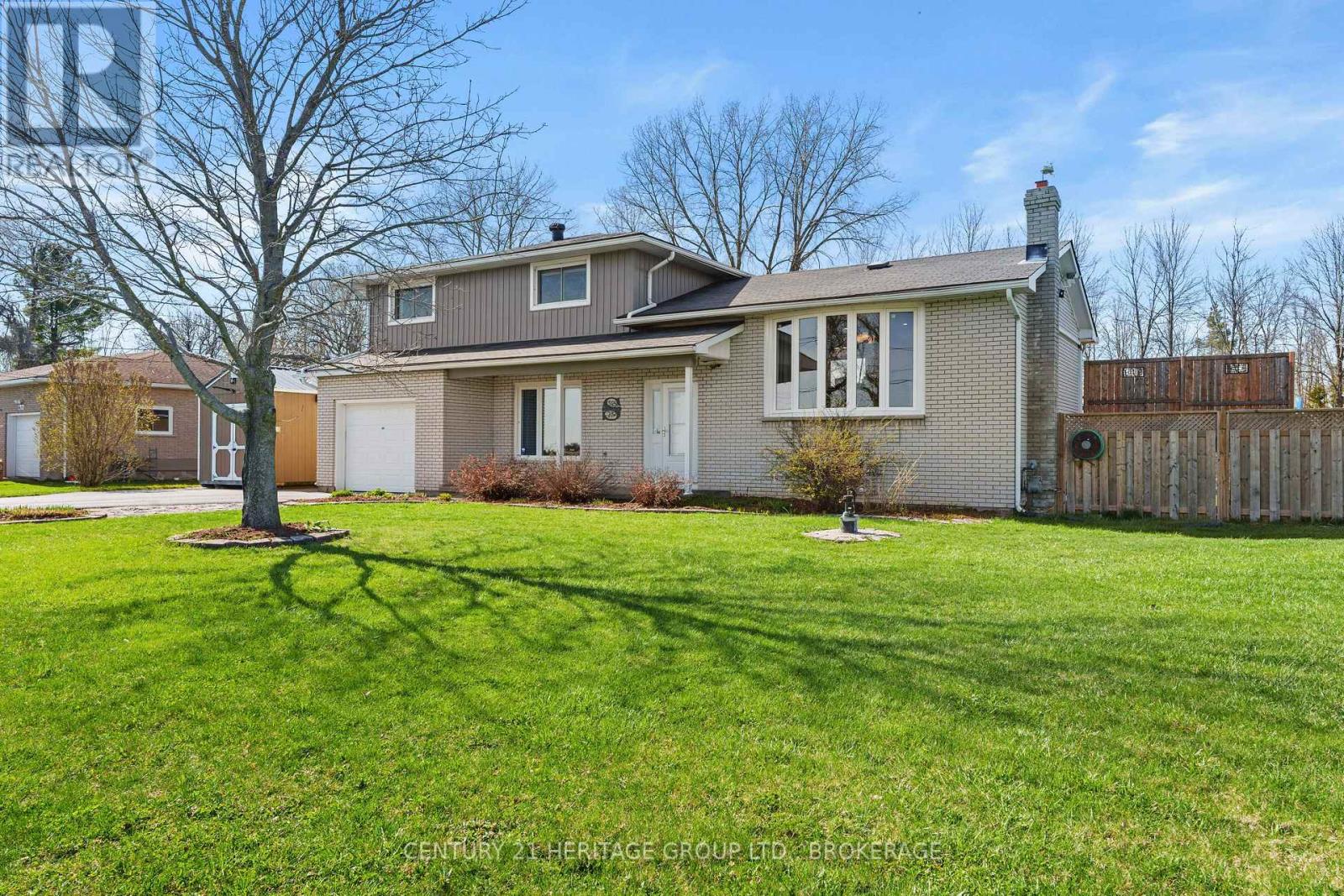 Property at 415 SHANE STREET image 4