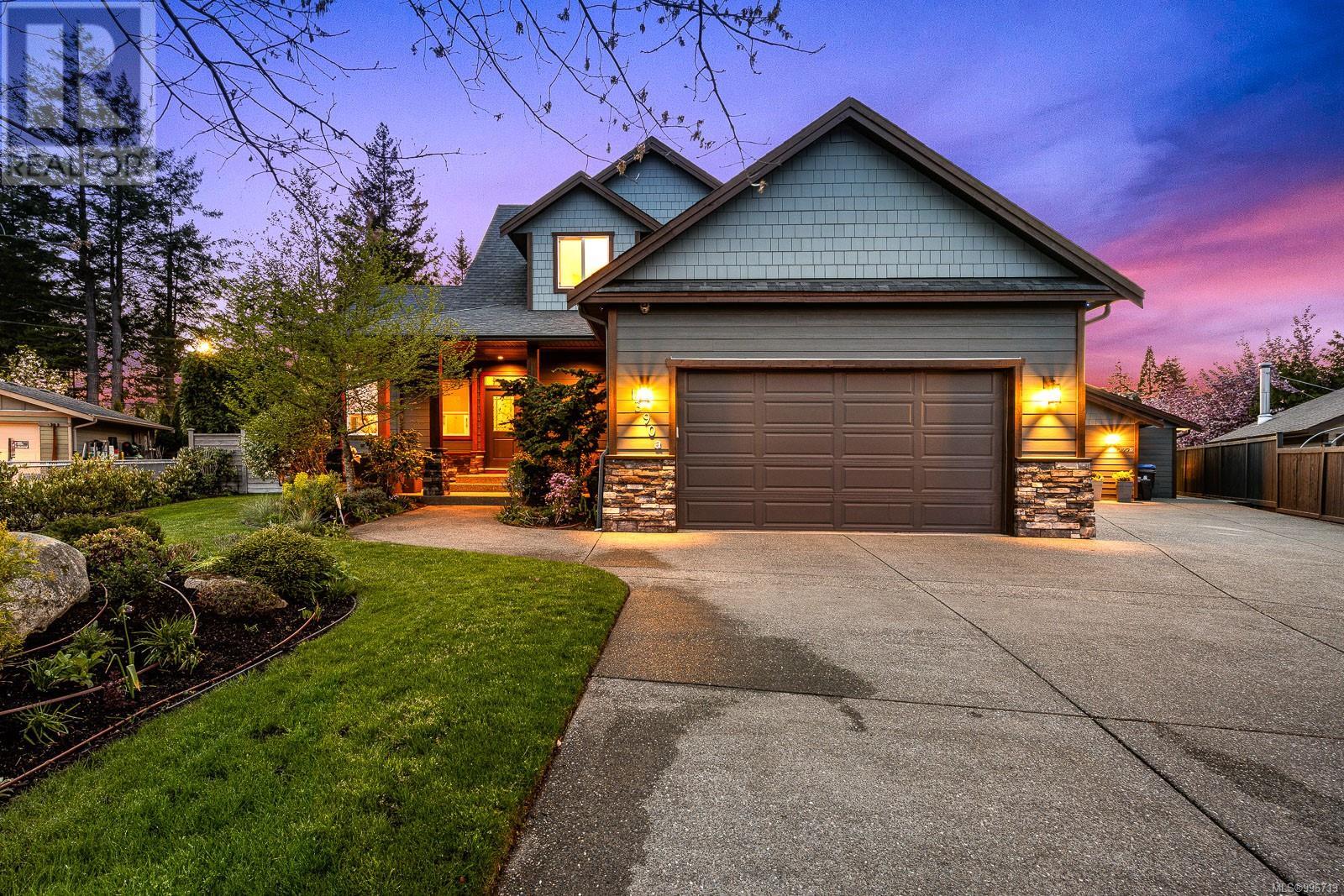 1390 Zephyr Pl, Comox, British Columbia  V9M 4J6 - Photo 91 - 996713