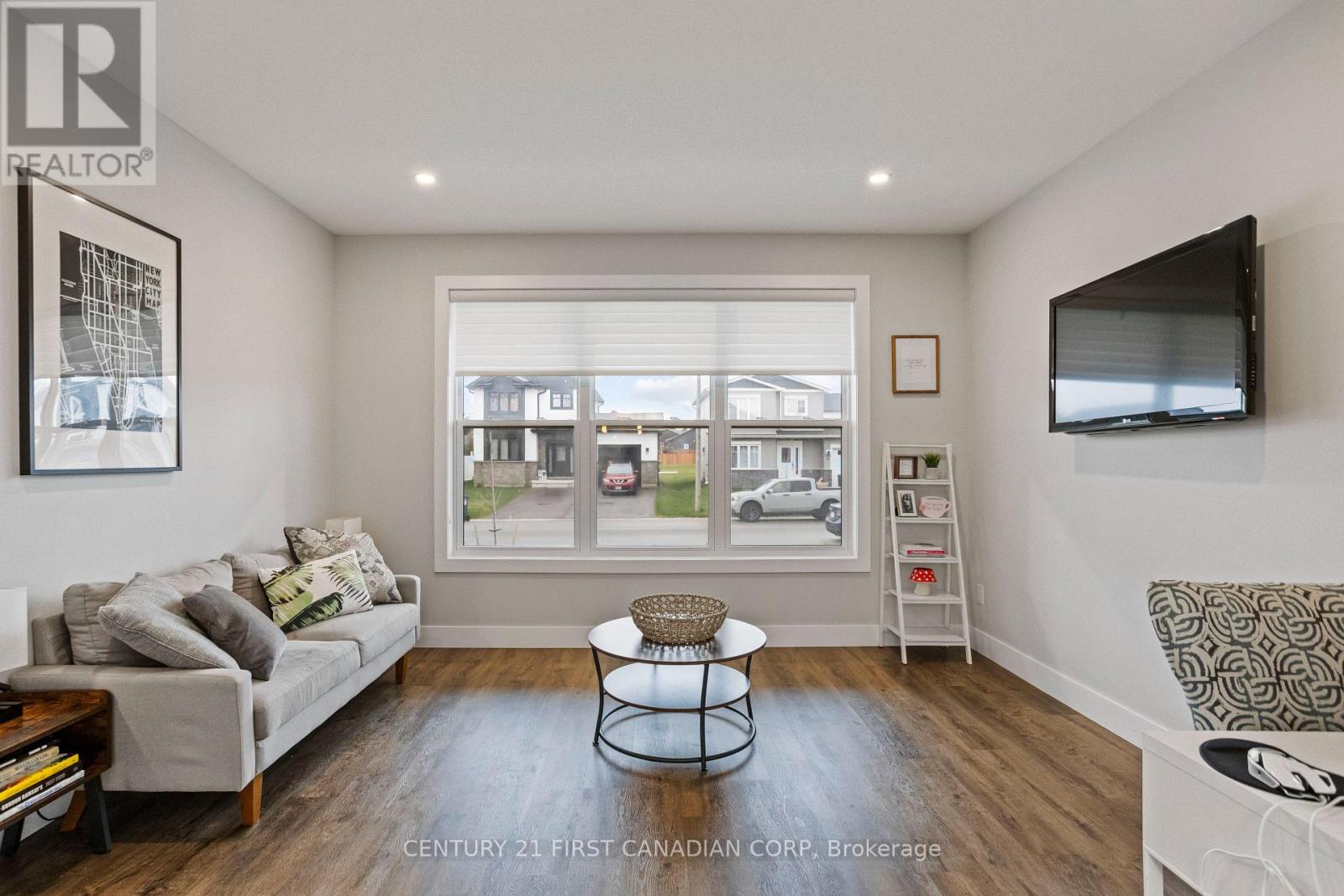 1 Helen Court, Central Elgin, Ontario N0L 1B0 - Photo 18 - X12115099
