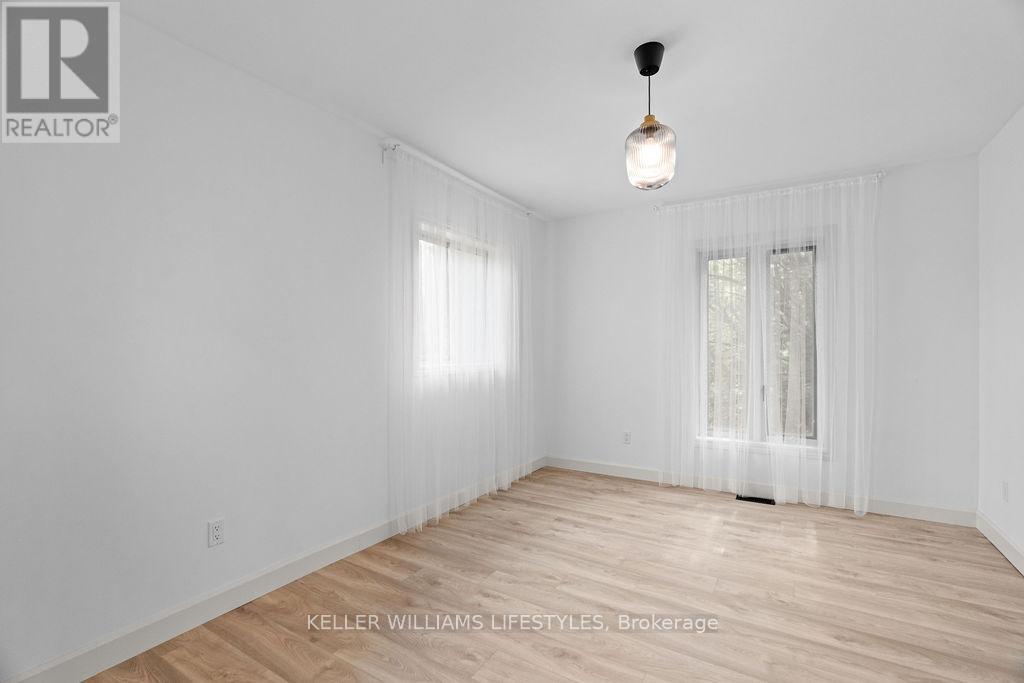 41 Broadway Street, Lambton Shores, Ontario N0N 1J0 - Photo 21 - X12115227