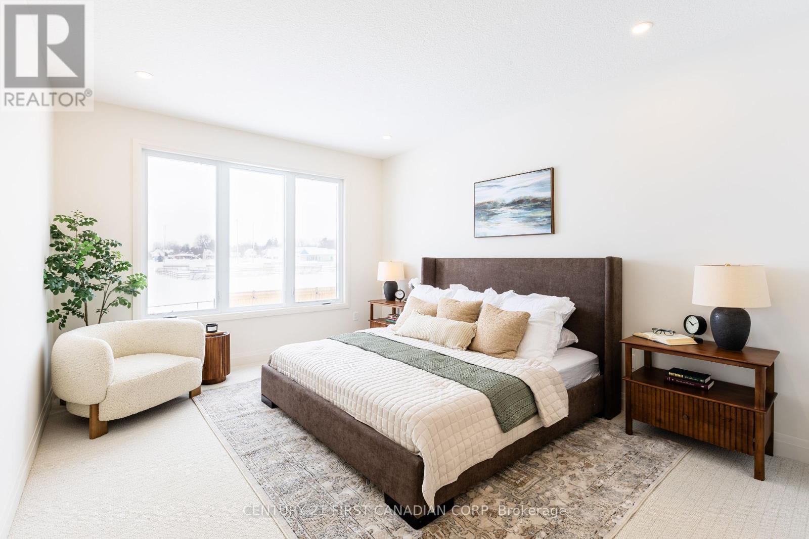 235 Foxborough Place, Thames Centre, Ontario  N0M 2P0 - Photo 7 - X12115306