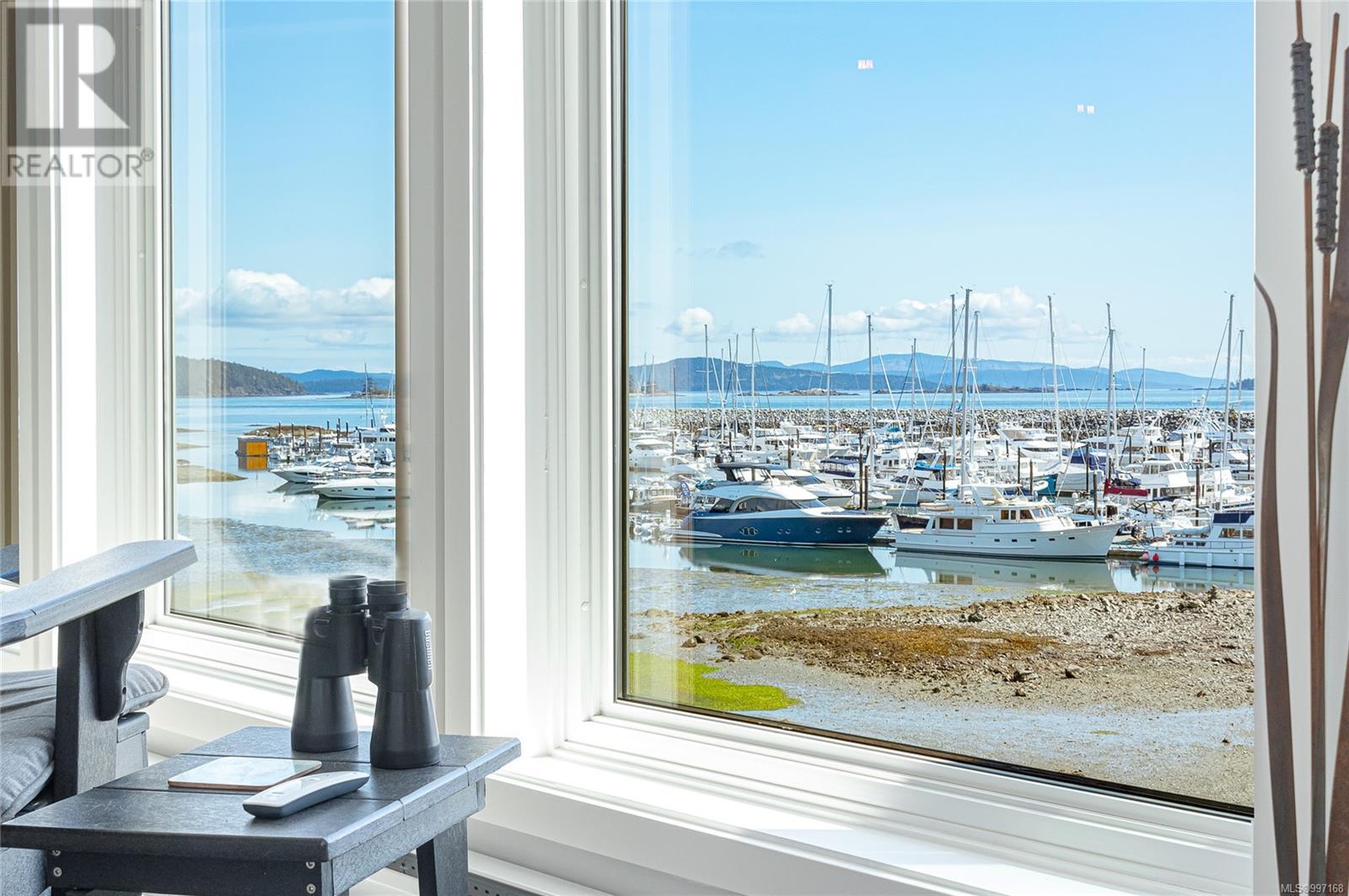 7 9901 Third St, Sidney, British Columbia  V8L 3B1 - Photo 14 - 997168