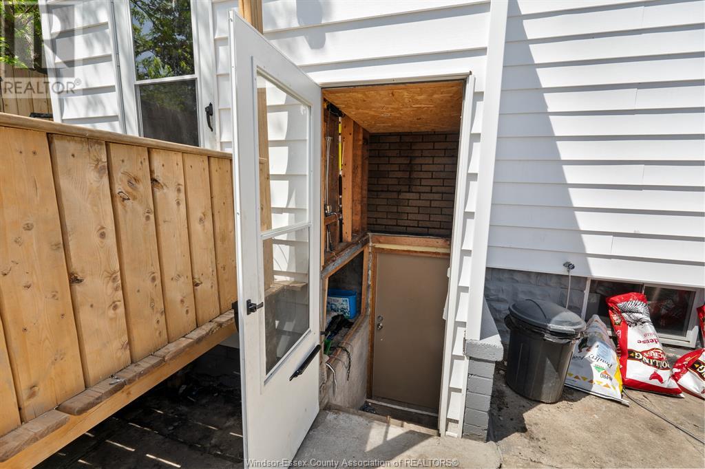 1245 Erie Street East, Windsor, Ontario  N9A 3Z6 - Photo 31 - 25010797