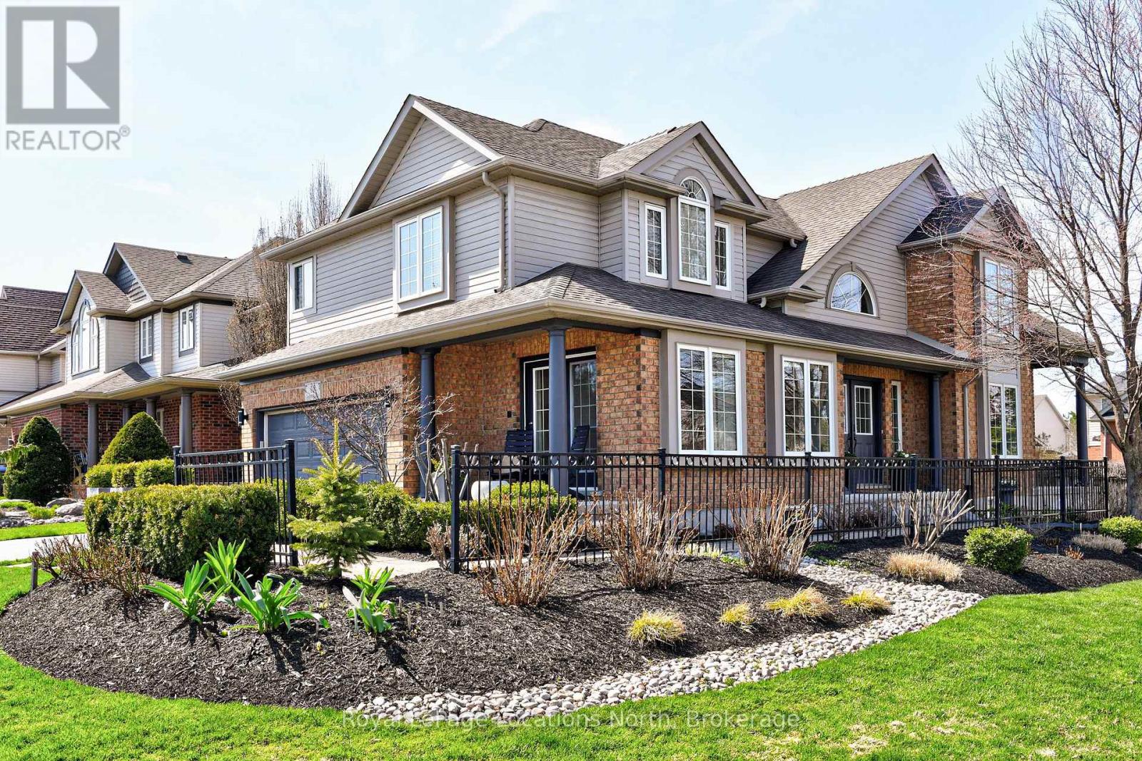 Property at 10 GEORGIAN MEADOWS DRIVE image 2