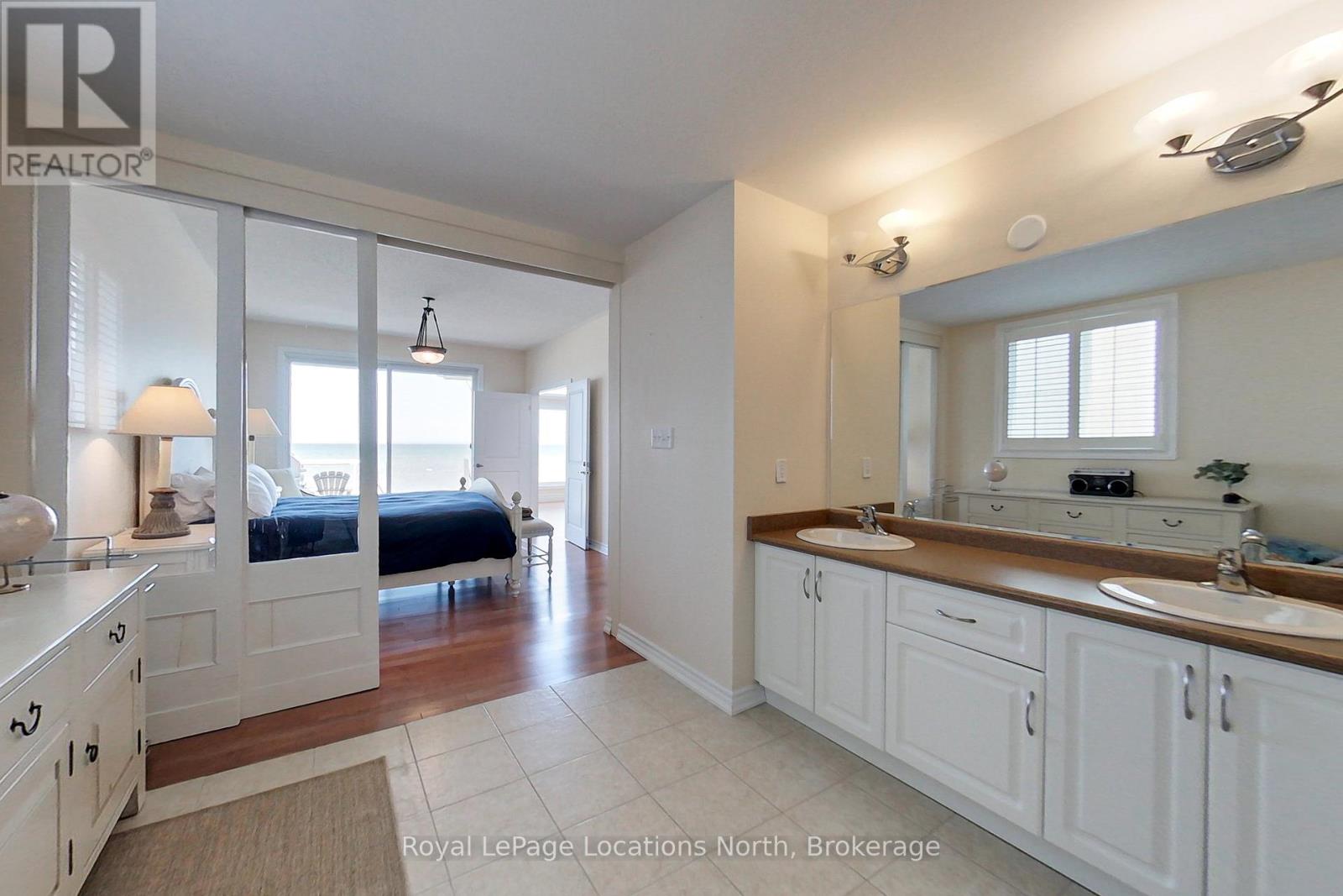 61 Waterview Road, Wasaga Beach, Ontario  L9Z 0E9 - Photo 22 - S12115272