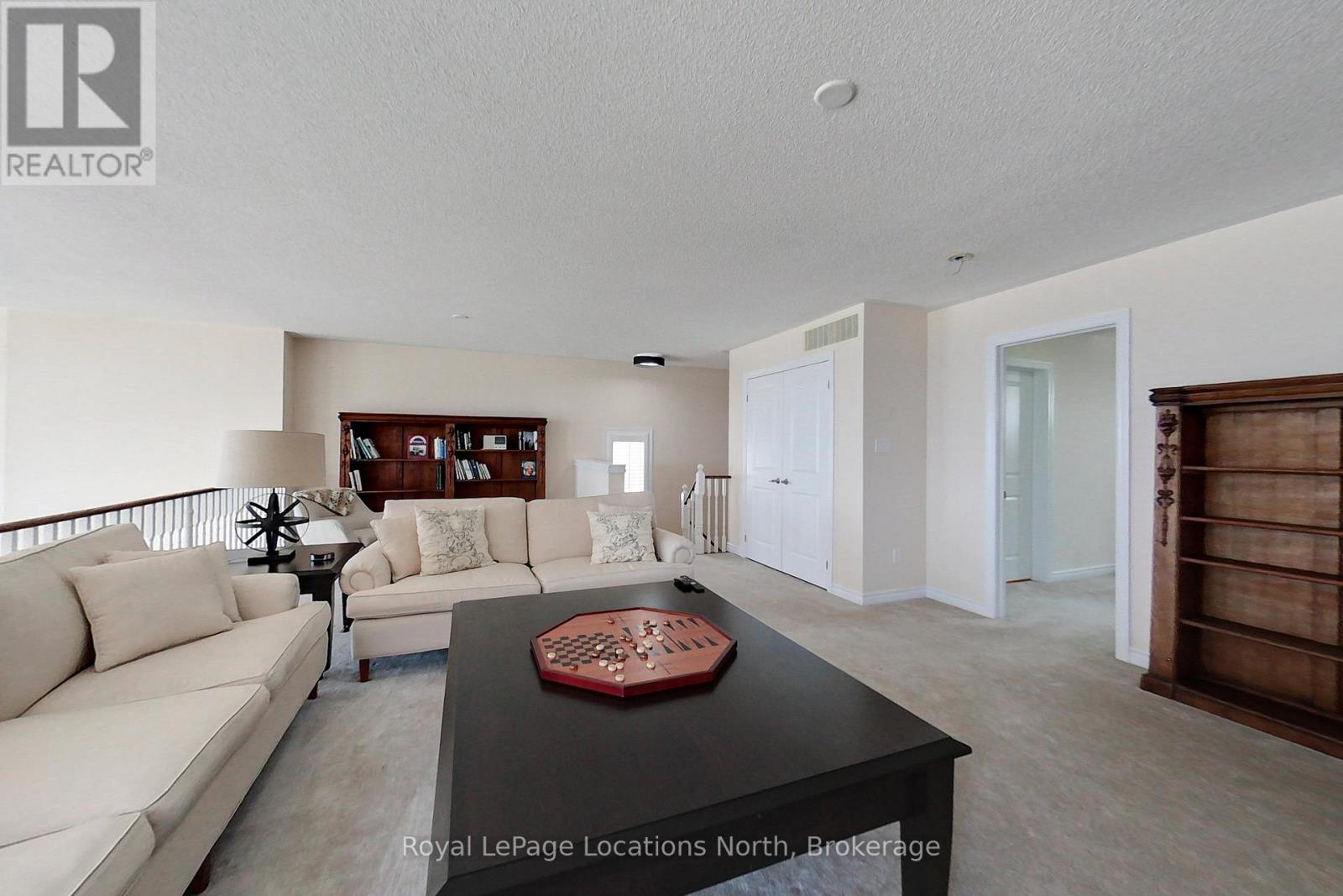 61 Waterview Road, Wasaga Beach, Ontario L9Z 0E9 - Photo 26 - S12115272