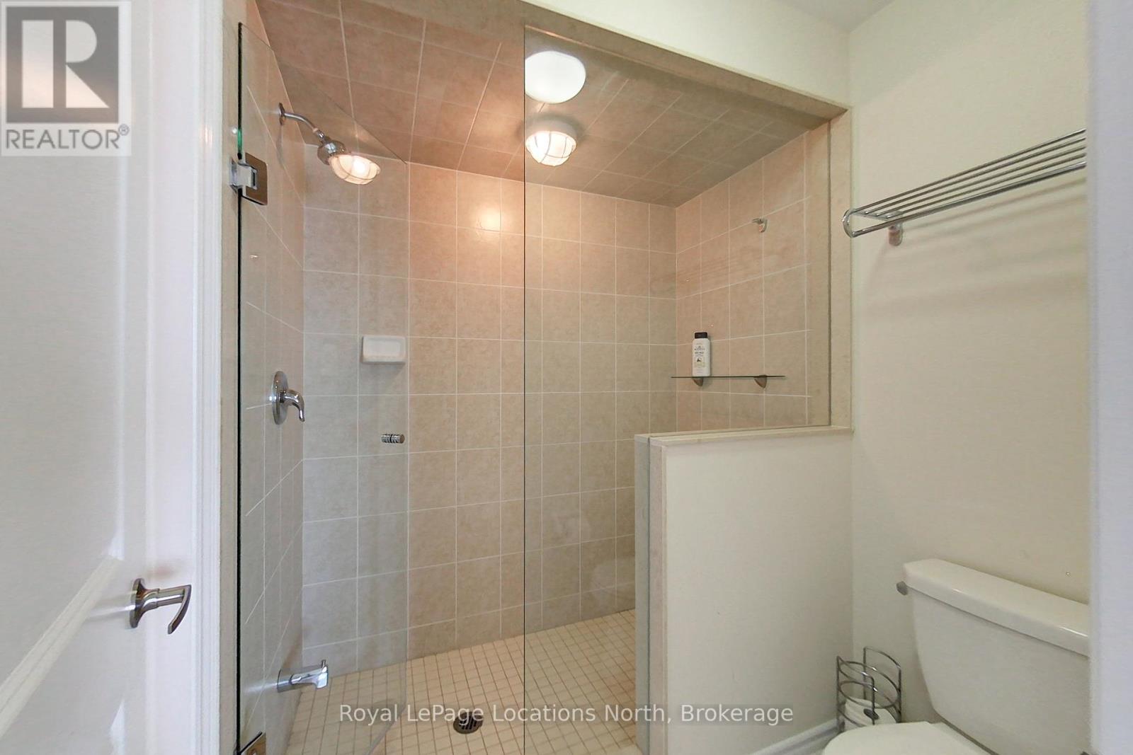 61 Waterview Road, Wasaga Beach, Ontario  L9Z 0E9 - Photo 32 - S12115272