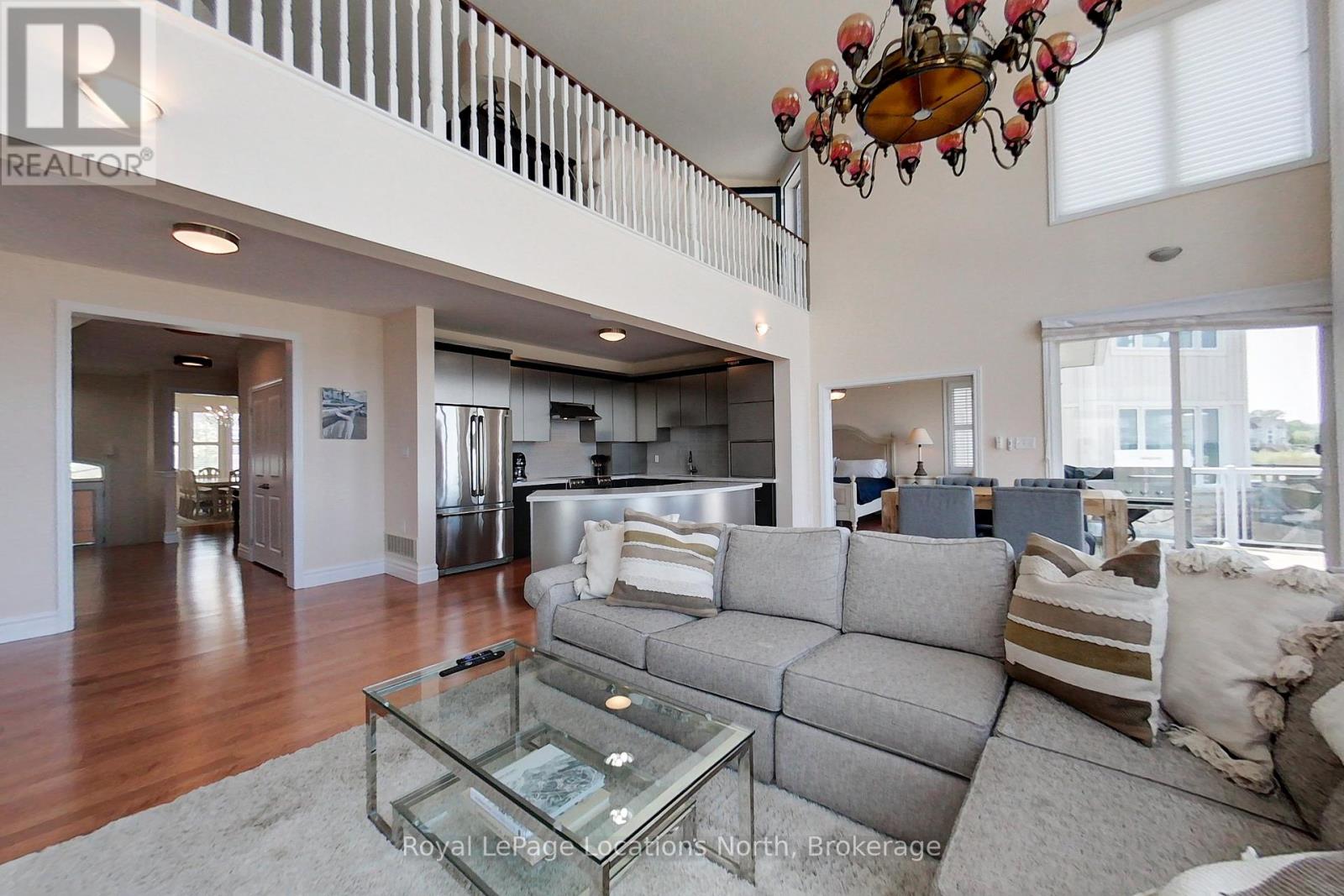 61 Waterview Road, Wasaga Beach, Ontario  L9Z 0E9 - Photo 7 - S12115272