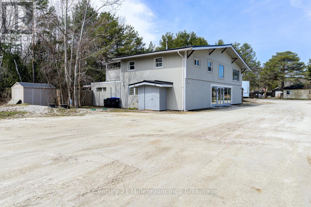 Rr #1 - 9405 Beachwood Road, Collingwood, Ontario L9Y 3Z1 - Photo 2 - S12115276
