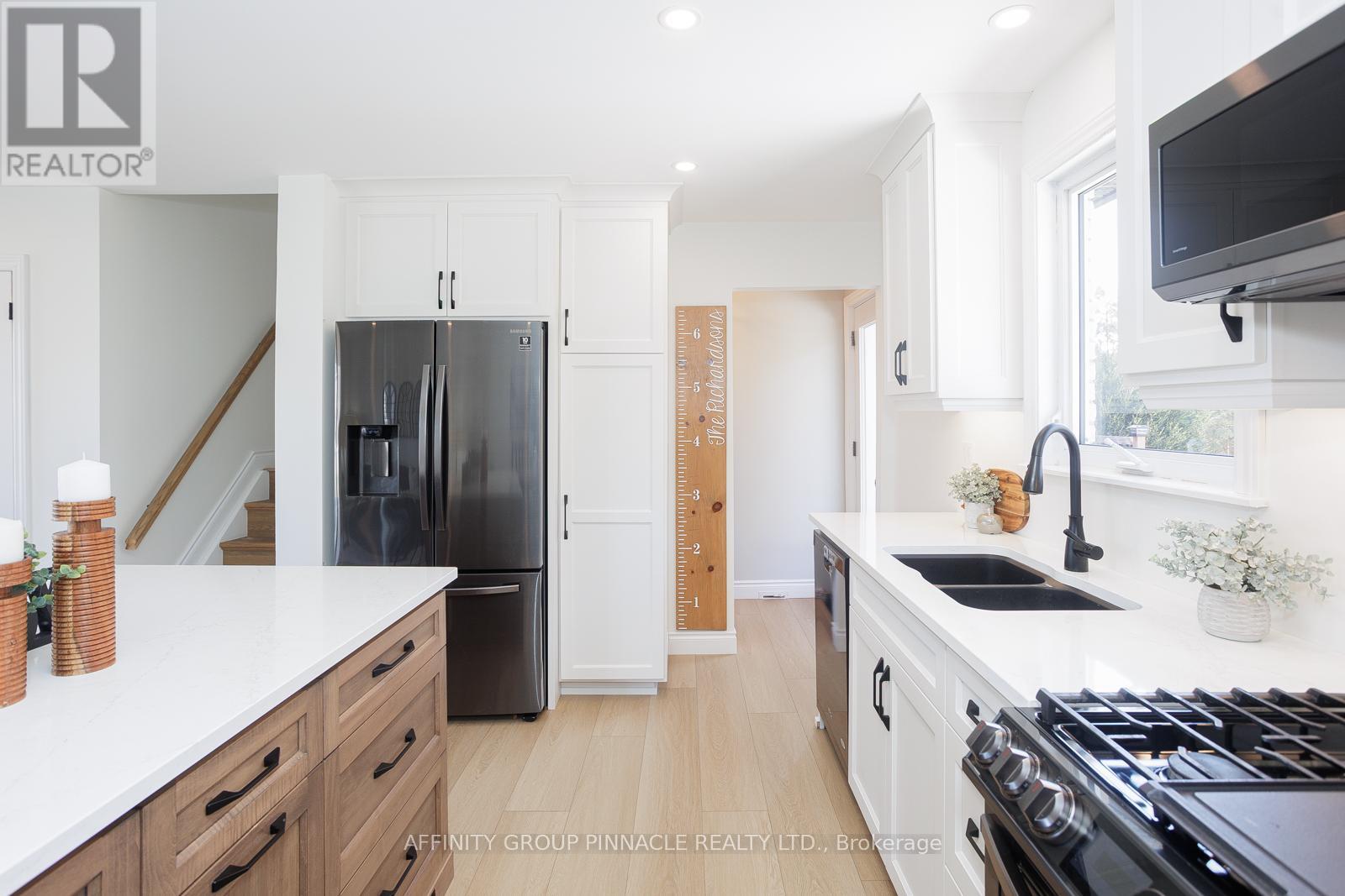19 Mohawk Drive, Kawartha Lakes, Ontario K9V 0J6 - Photo 11 - X12115200