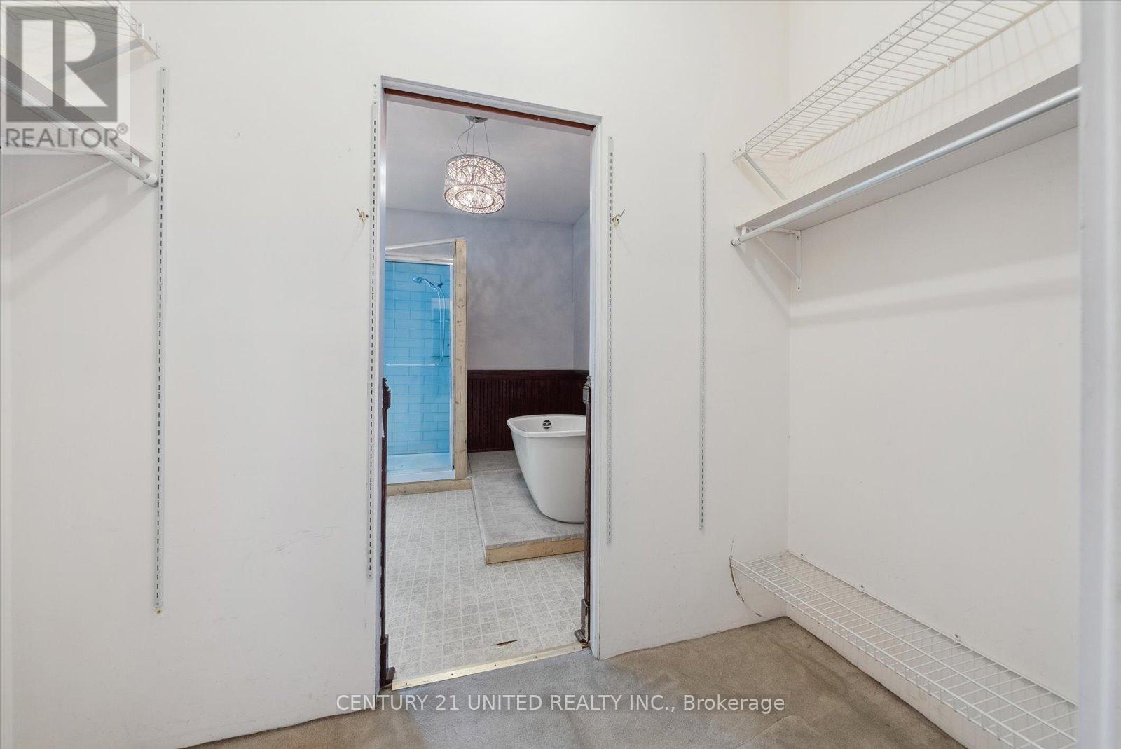 183 Stewart Street, Peterborough Central, Ontario K9J 3M4 - Photo 27 - X12115262