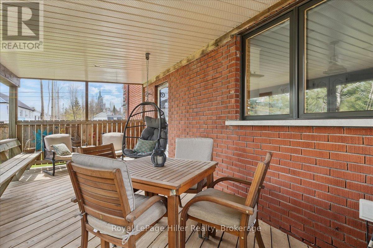 1 Pacific Avenue, Perth East, Ontario N0K 1M0 - Photo 45 - X12112455