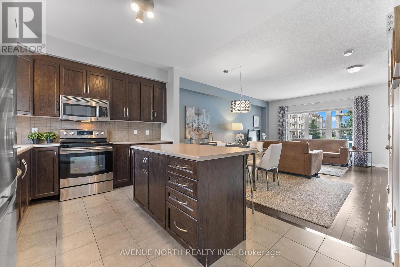 138 Potts Private, Ottawa, Ontario  K4A 0N7 - Photo 12 - X12115048