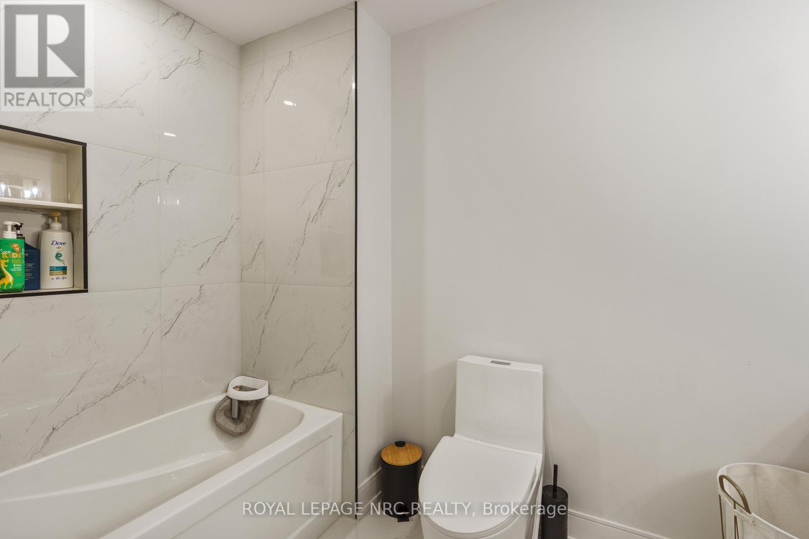 7386 Splendour Drive, Niagara Falls (Brown), Ontario  L2H 3V8 - Photo 22 - X12115096