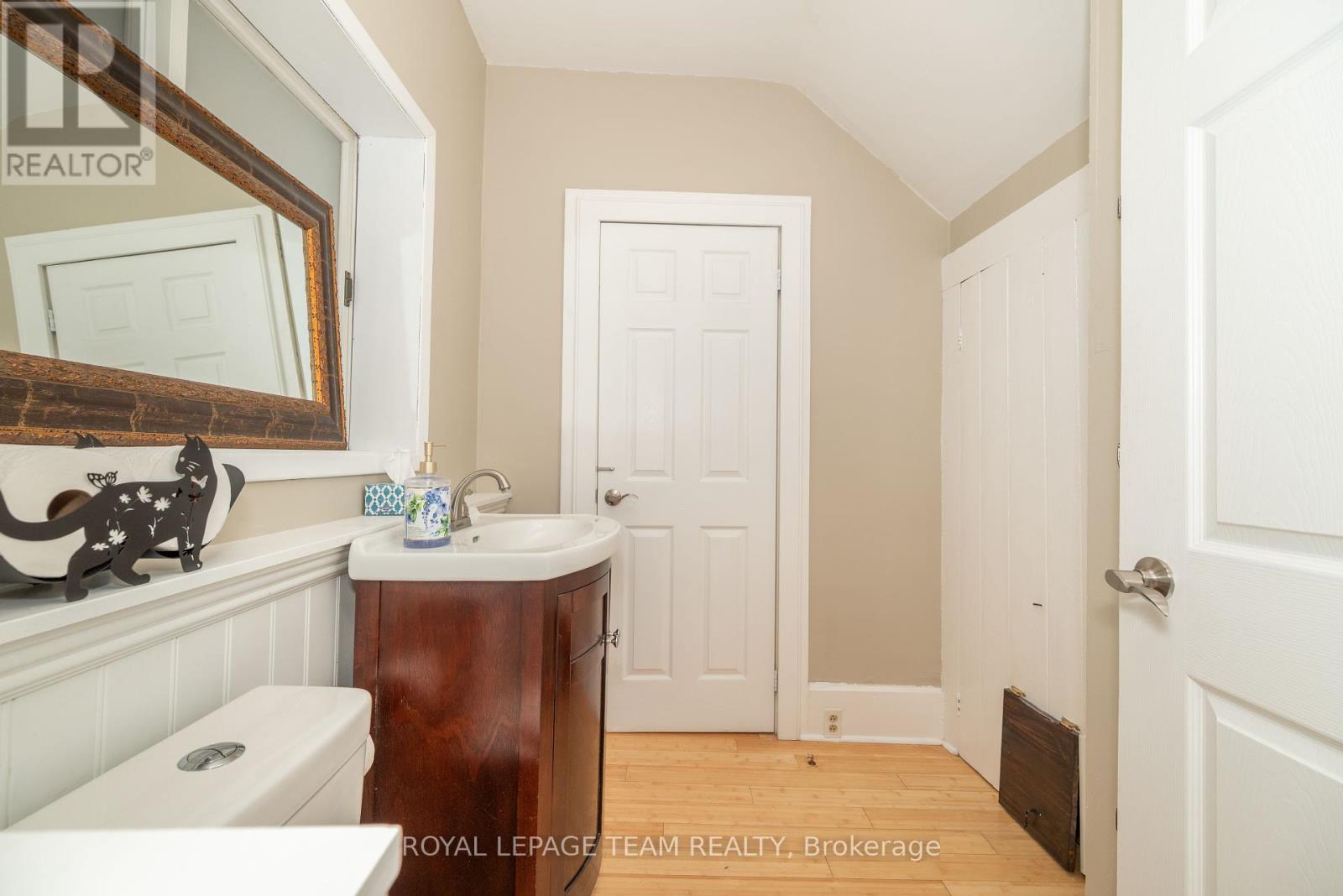 81 York Street, Lanark Highlands, Ontario  K0G 1K0 - Photo 17 - X12115151