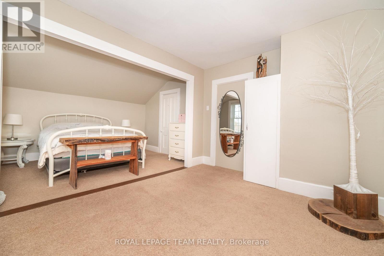 81 York Street, Lanark Highlands, Ontario  K0G 1K0 - Photo 28 - X12115151