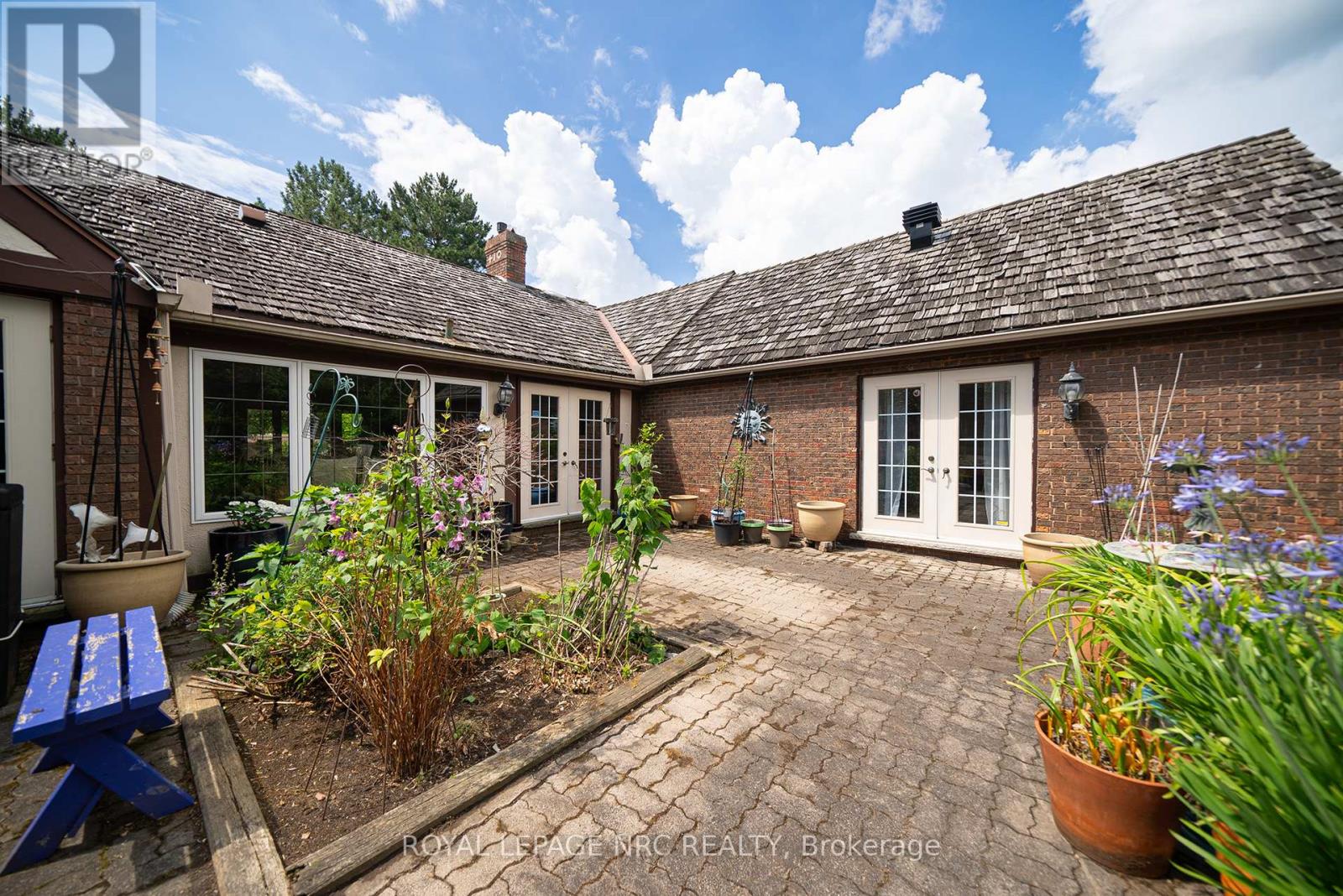 Property at 1776 YORK ROAD image 4