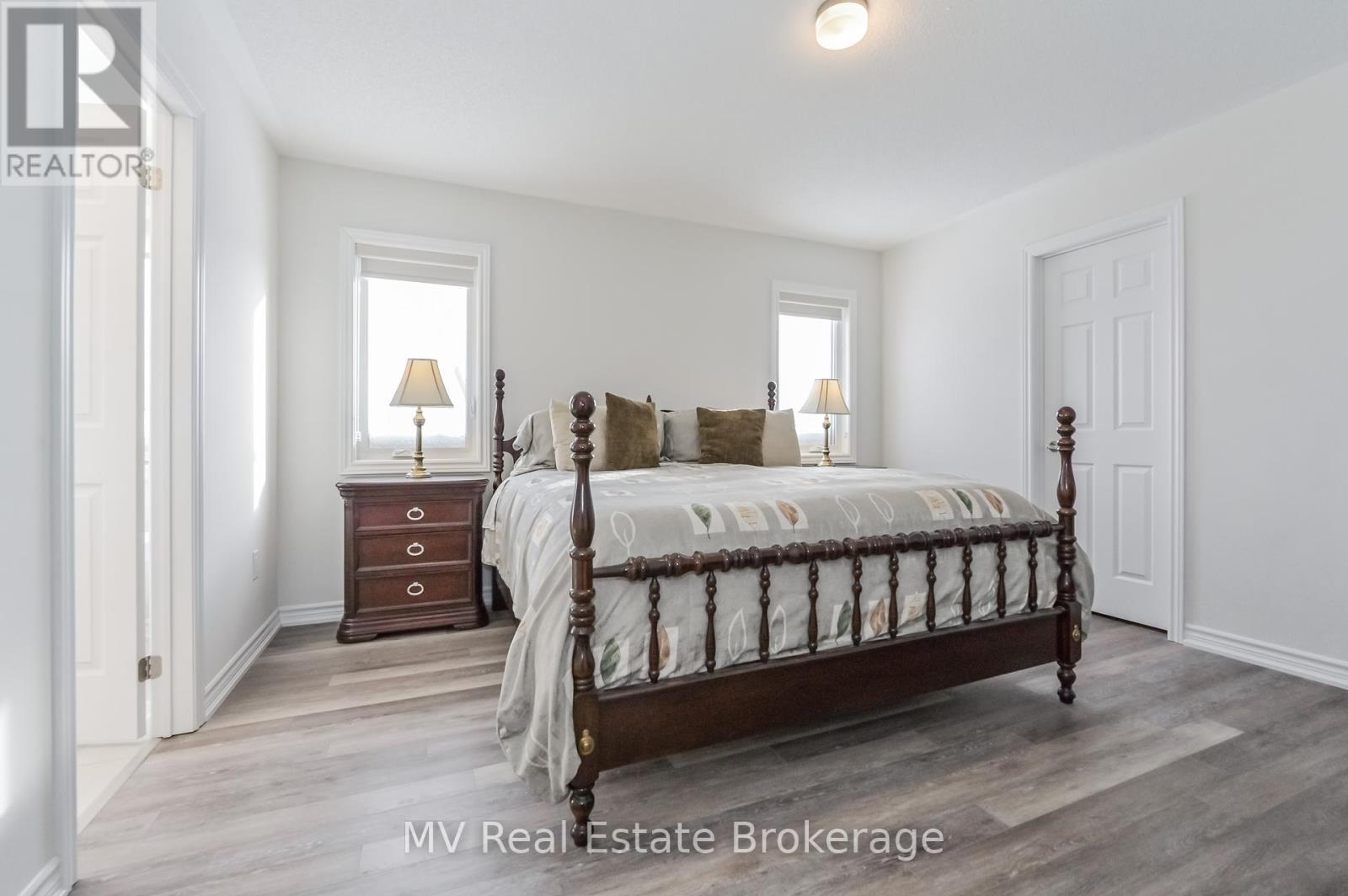 128 Farley Road, Centre Wellington, Ontario  N1M 0E8 - Photo 33 - X12115147