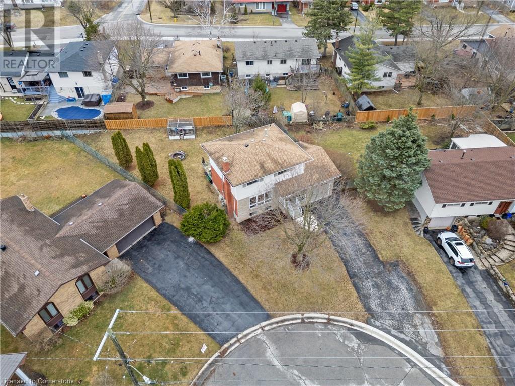 Property at 102 DUNDEE Drive image 3