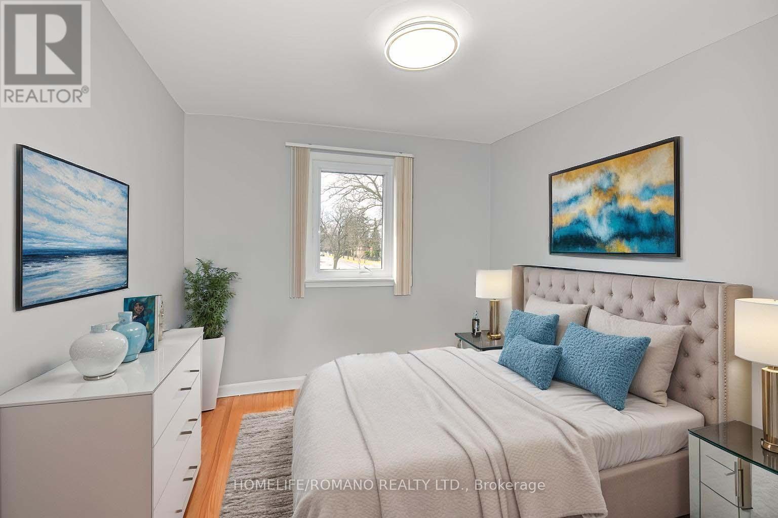 Main & Upper - 65 Gilley Road, Toronto, Ontario  M3K 1L4 - Photo 17 - W12087296