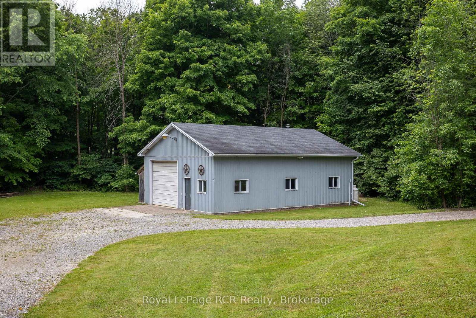 78 Lake Street, Georgian Bluffs, Ontario  N0H 2K0 - Photo 40 - X11949421