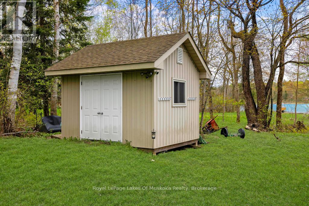1136 Lakeside Trail, Magnetawan, Ontario  P0A 1P0 - Photo 25 - X12027729